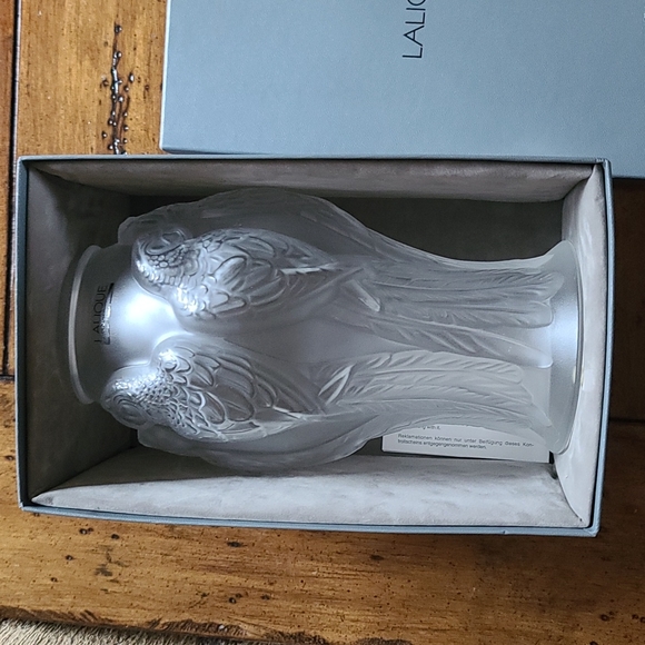 Lalique bird detail vase - Picture 4 of 8